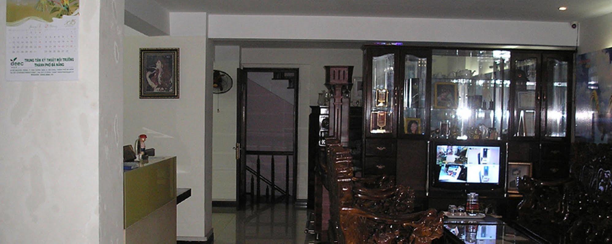 Reddoorz Near Cau Song Han 2 Da Nang Dış mekan fotoğraf