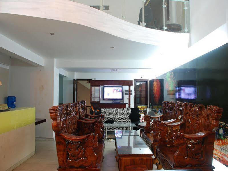 Reddoorz Near Cau Song Han 2 Da Nang Dış mekan fotoğraf
